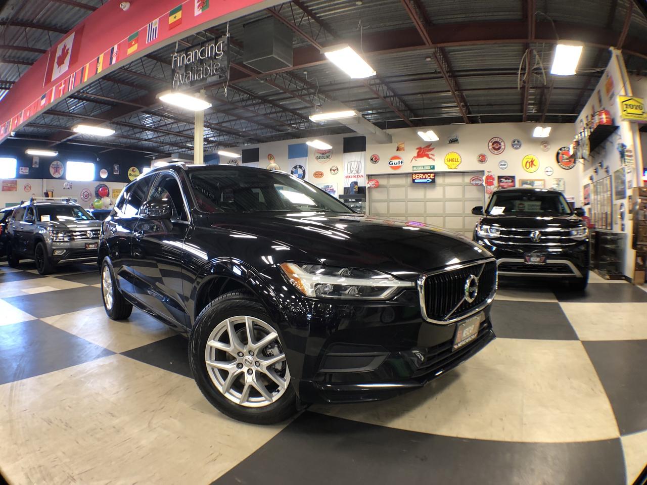 2018 Volvo XC60 MOMENTUM AWD LEATHER PAN/ROOF B/SPOT REAR CAMERA