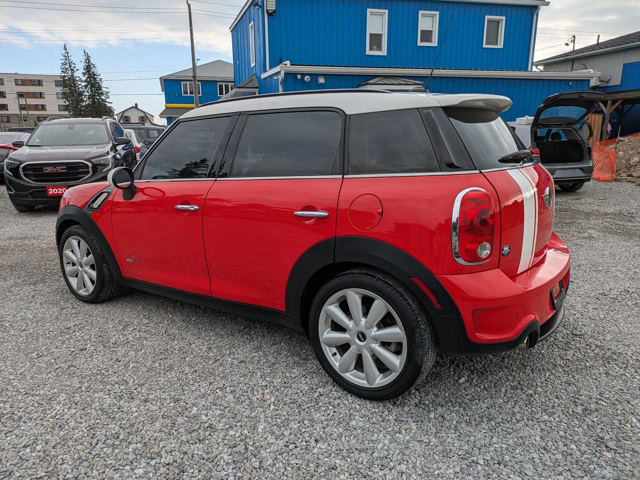 2012 MINI Cooper Countryman AWD 4dr S ALL4 Photo2