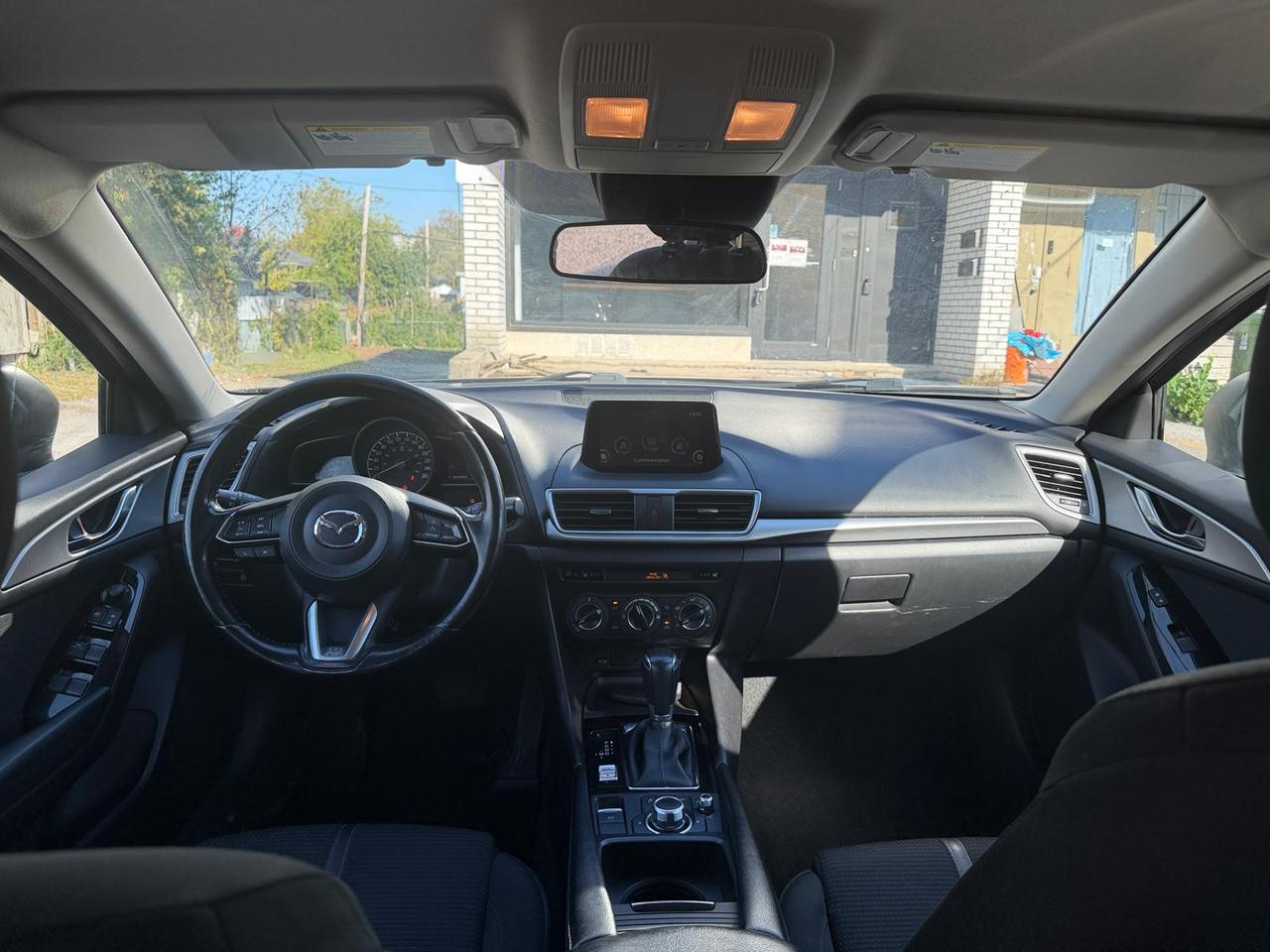 2017 Mazda MAZDA3 GS Photo