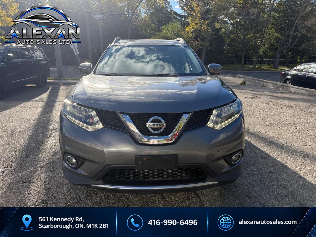2016 Nissan Rogue SV - Photo #1