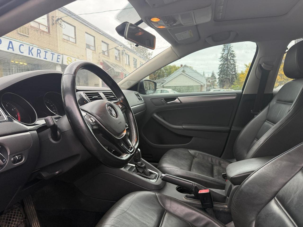 2016 Volkswagen Jetta HIGHLINE Photo