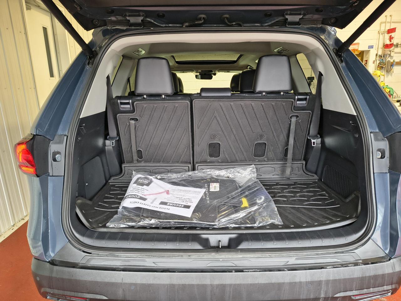 2025 Toyota Grand Highlander Hybrid Limited Photo0