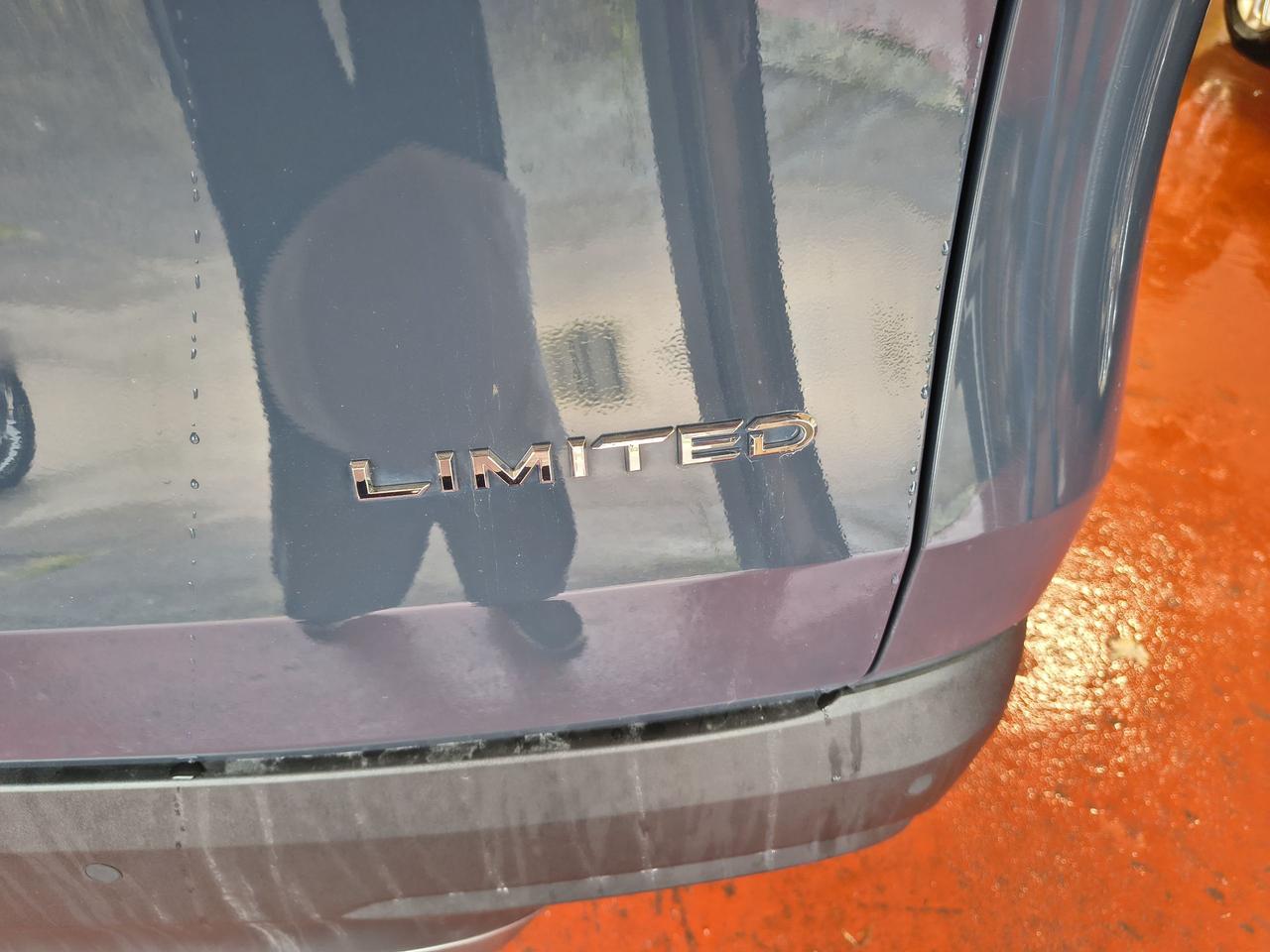 2025 Toyota Grand Highlander Hybrid Limited Photo