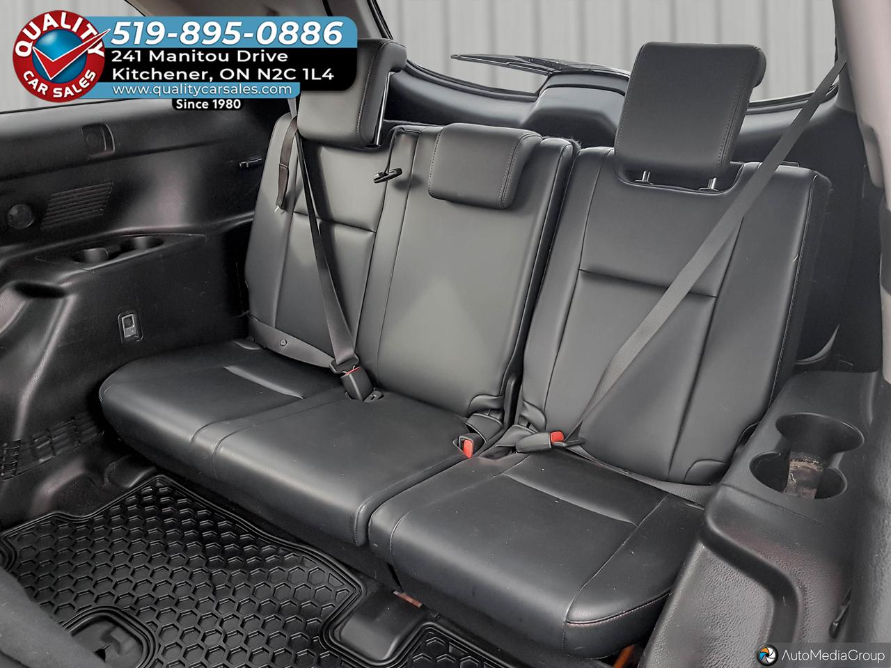2014 Toyota Highlander XLE *LEATHER-SUNROOF-NAVIGATION* Photo