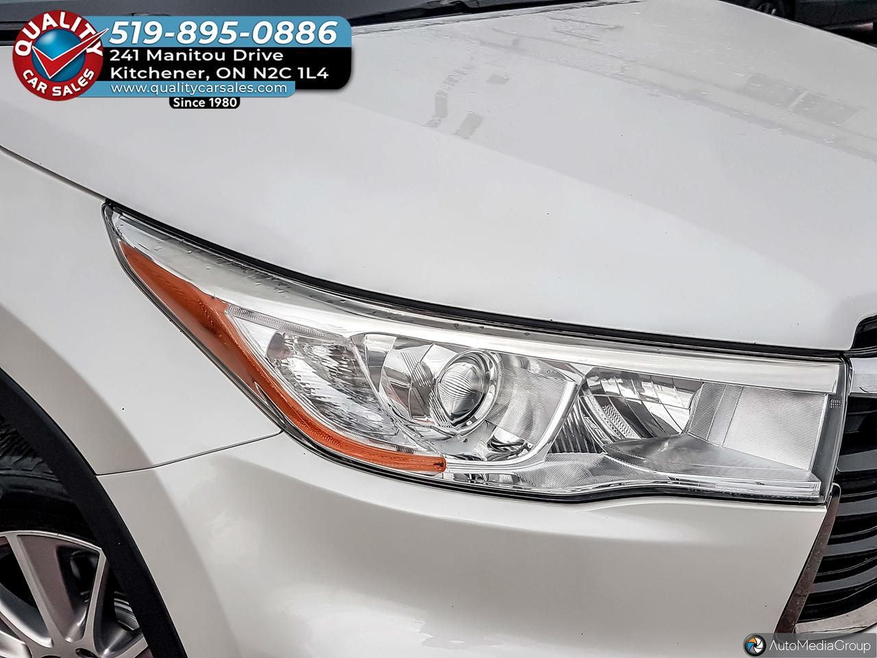 2014 Toyota Highlander XLE *LEATHER-SUNROOF-NAVIGATION* Photo