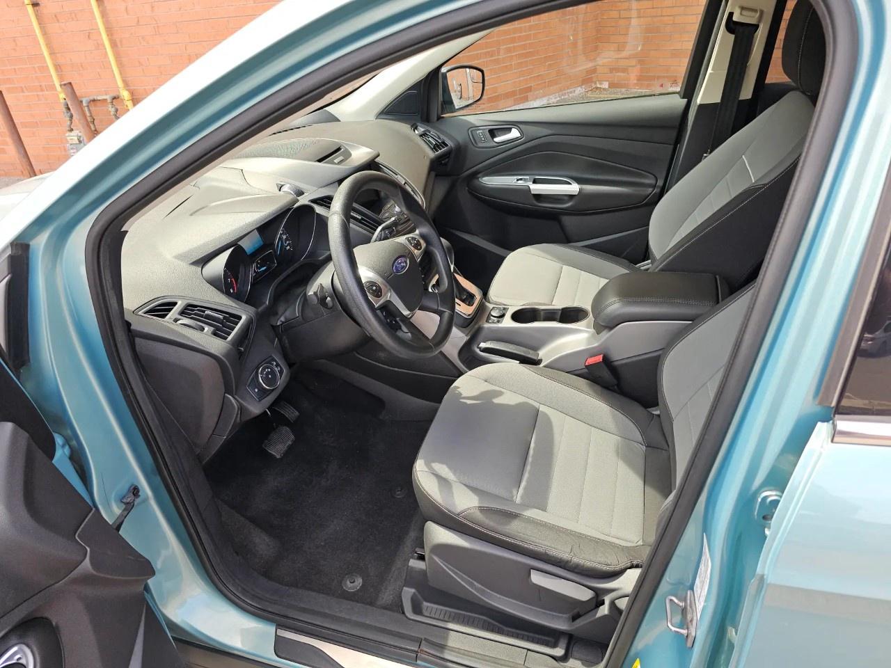 2013 Ford Escape FWD 4dr SE Photo