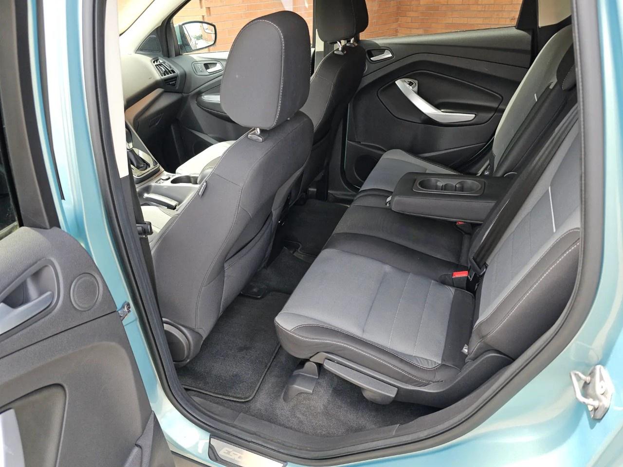 2013 Ford Escape FWD 4dr SE Photo