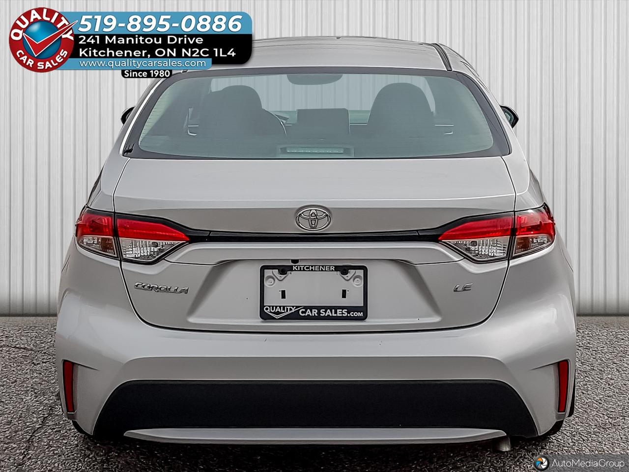 2020 Toyota Corolla LE *SUNROOF* Photo4