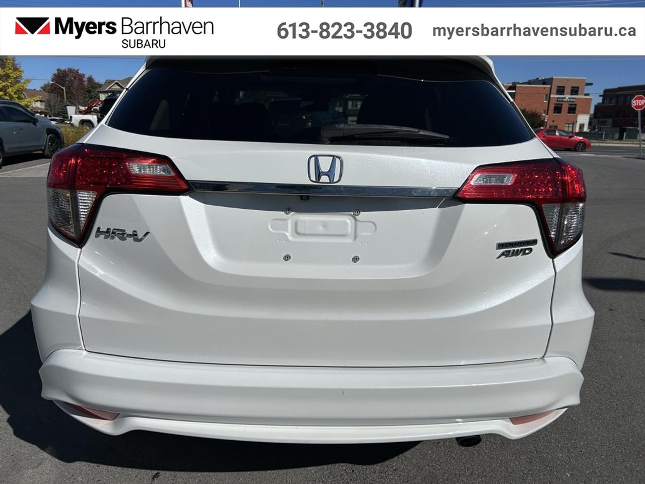 2019 Honda HR-V Touring AWD CVT  - Leather Seats Photo