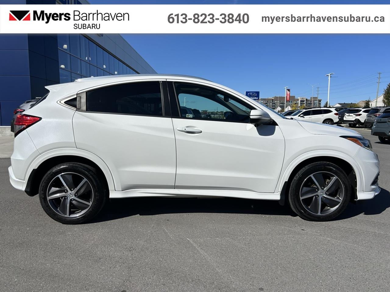 2019 Honda HR-V Touring AWD CVT  - Leather Seats Photo