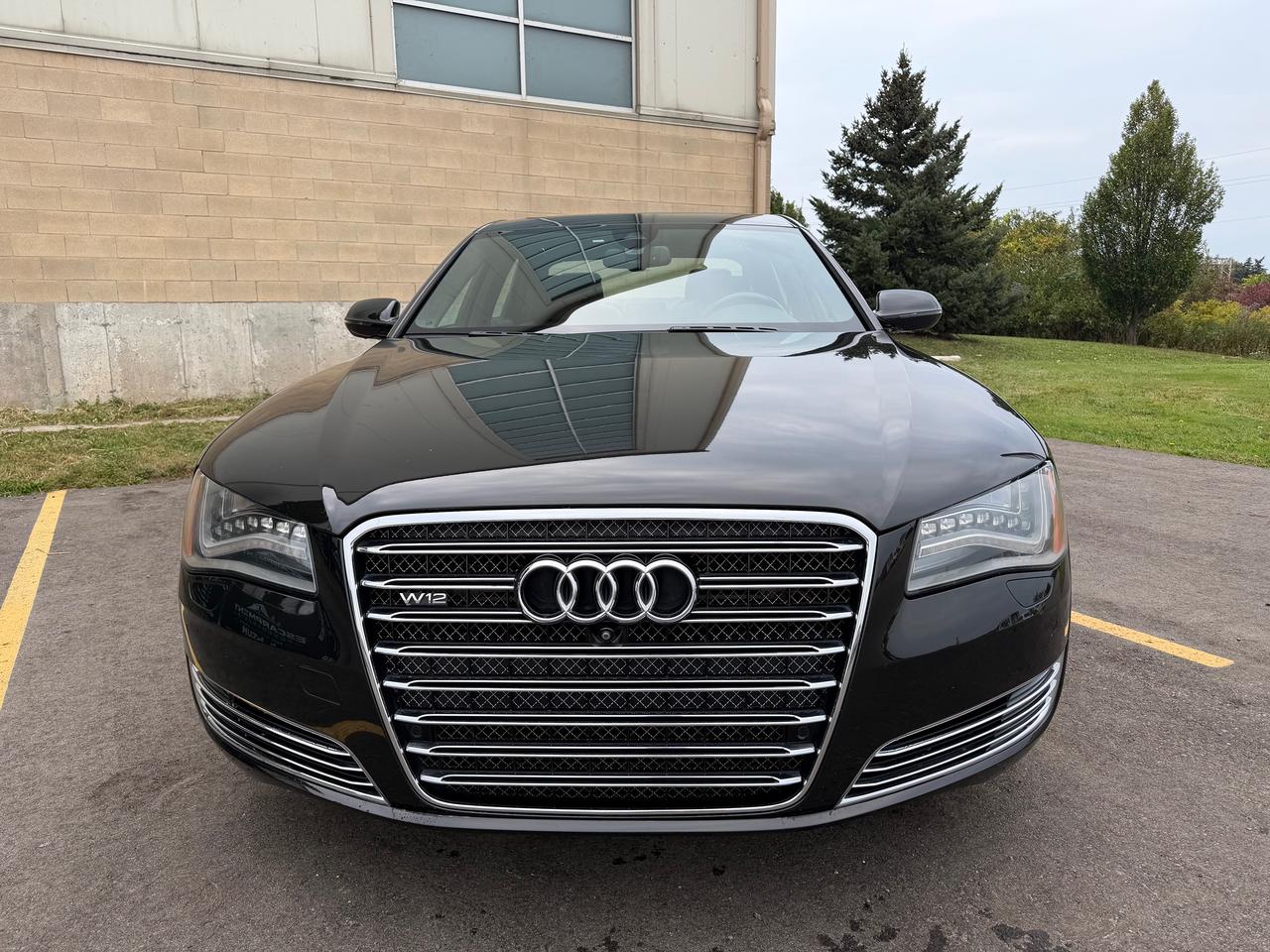 2013 Audi A8 W12 *RARE LUXURY VEHICLE & GREAT SERVICE HISTORY* Photo1
