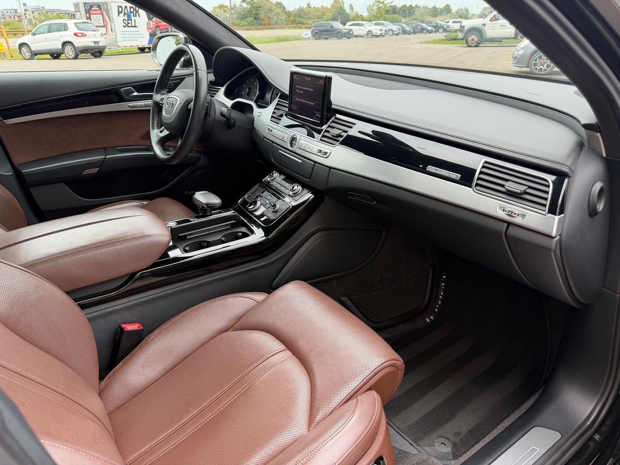 2013 Audi A8 W12 *RARE LUXURY VEHICLE & GREAT SERVICE HISTORY* Photo