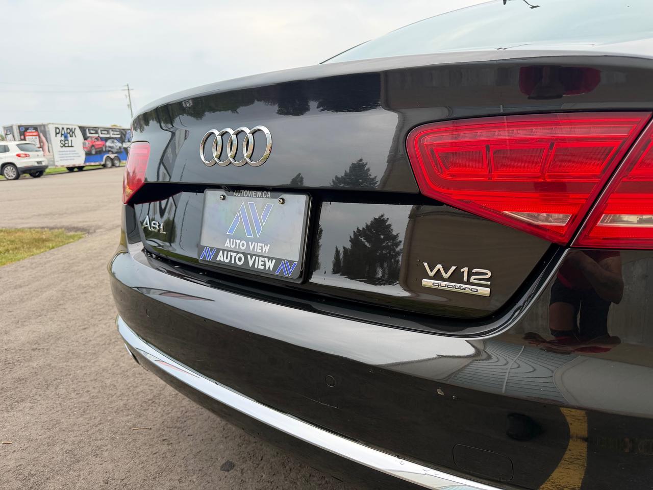 2013 Audi A8 W12 *RARE LUXURY VEHICLE & GREAT SERVICE HISTORY* Photo