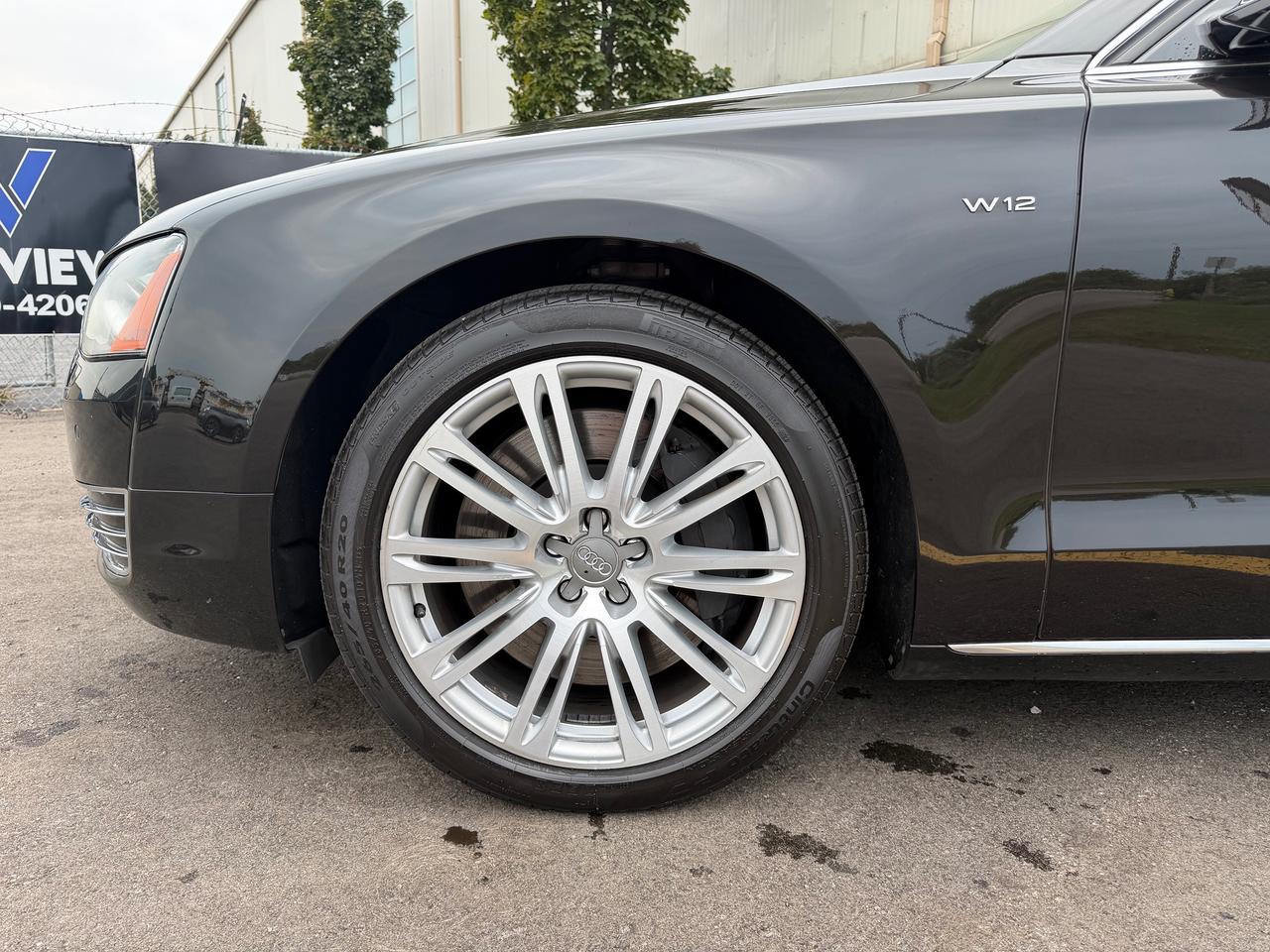2013 Audi A8 W12 *RARE LUXURY VEHICLE & GREAT SERVICE HISTORY* Photo