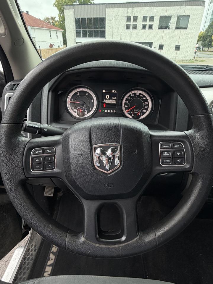 2018 RAM 1500 SLT Photo