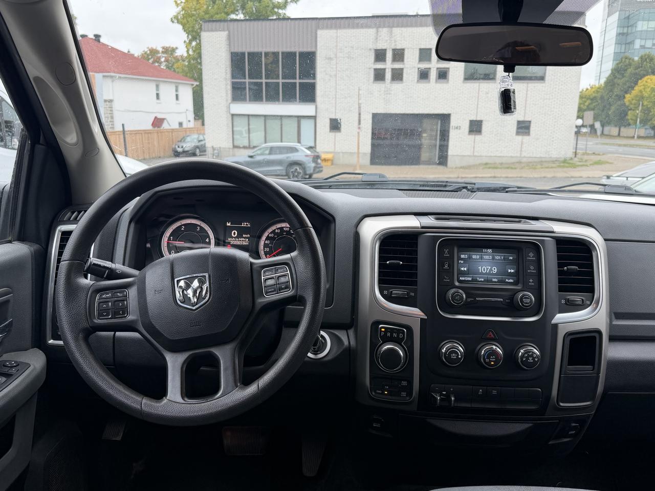 2018 RAM 1500 SLT Photo