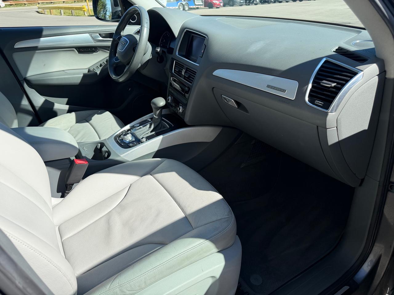 2014 Audi Q5 Quattro Technik *CLEAN CARFAX* Photo