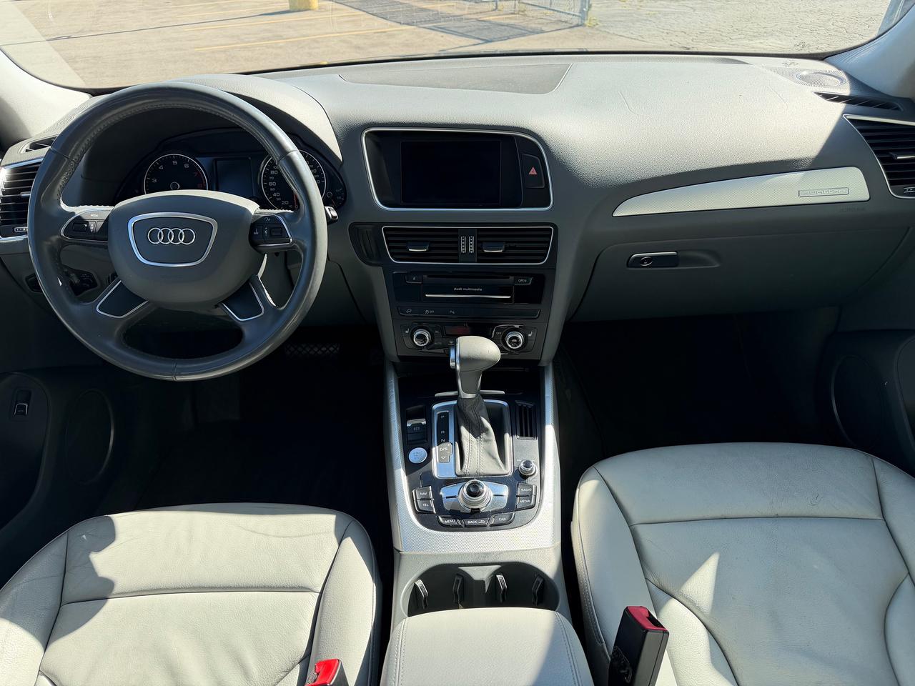 2014 Audi Q5 Quattro Technik *CLEAN CARFAX* Photo