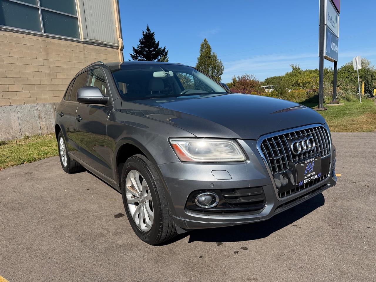 2014 Audi Q5 Quattro Technik *CLEAN CARFAX* Photo2