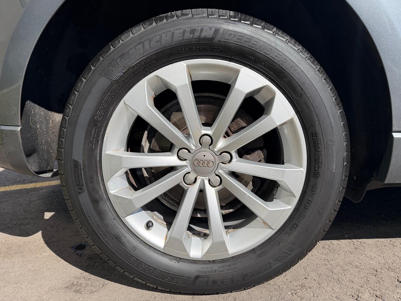 2014 Audi Q5 Quattro Technik *CLEAN CARFAX* Photo