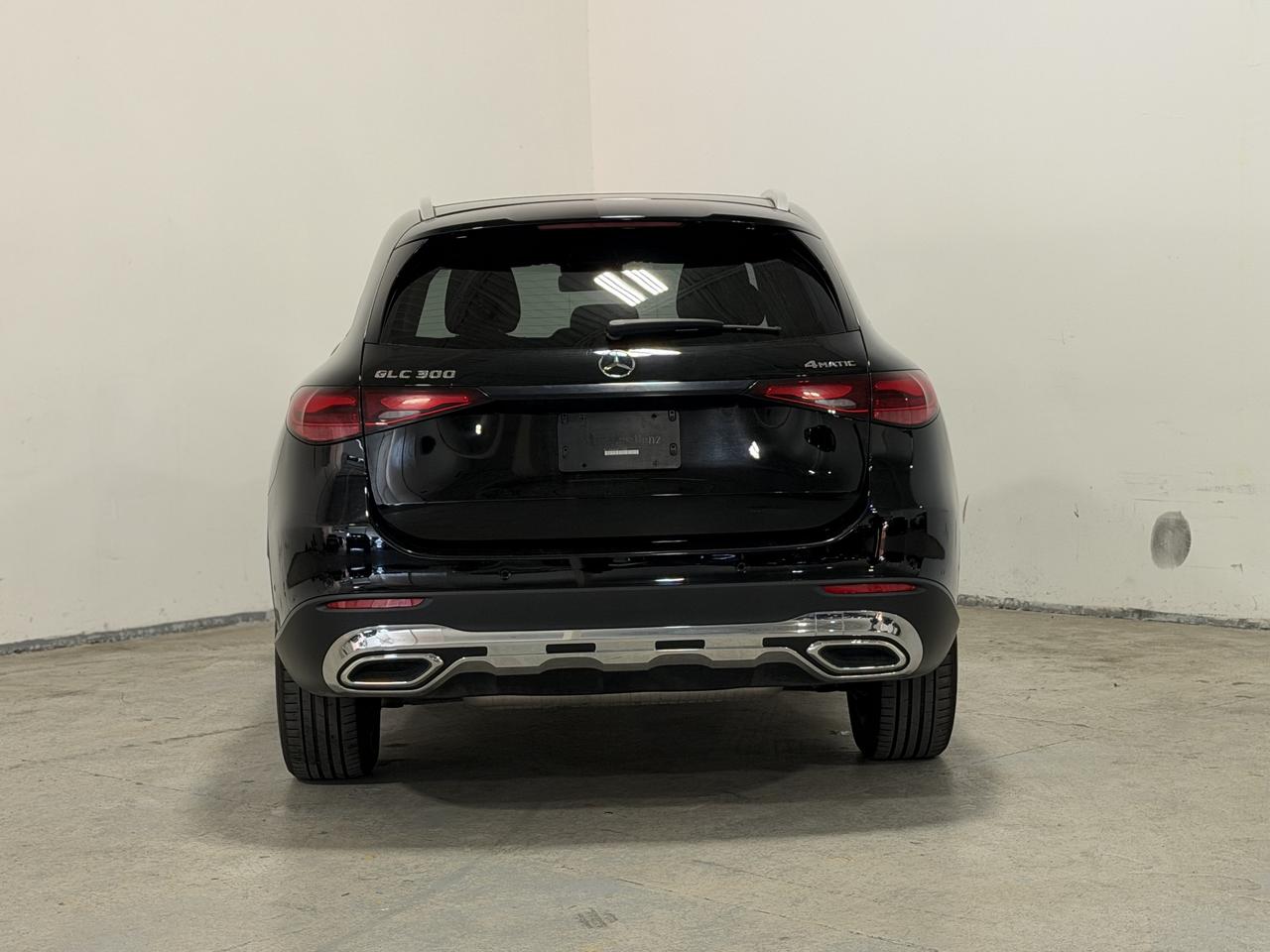 2024 Mercedes-Benz GLC-Class GLC 300 | MILD HYBRID |PANOROOF| WIRELESS CARPLAY Photo4