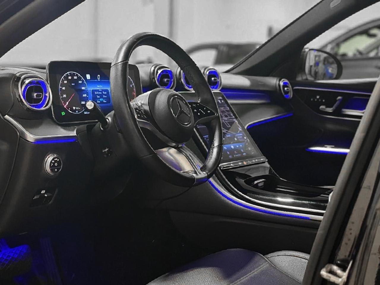 2024 Mercedes-Benz GLC-Class GLC 300 | MILD HYBRID |PANOROOF| WIRELESS CARPLAY Photo