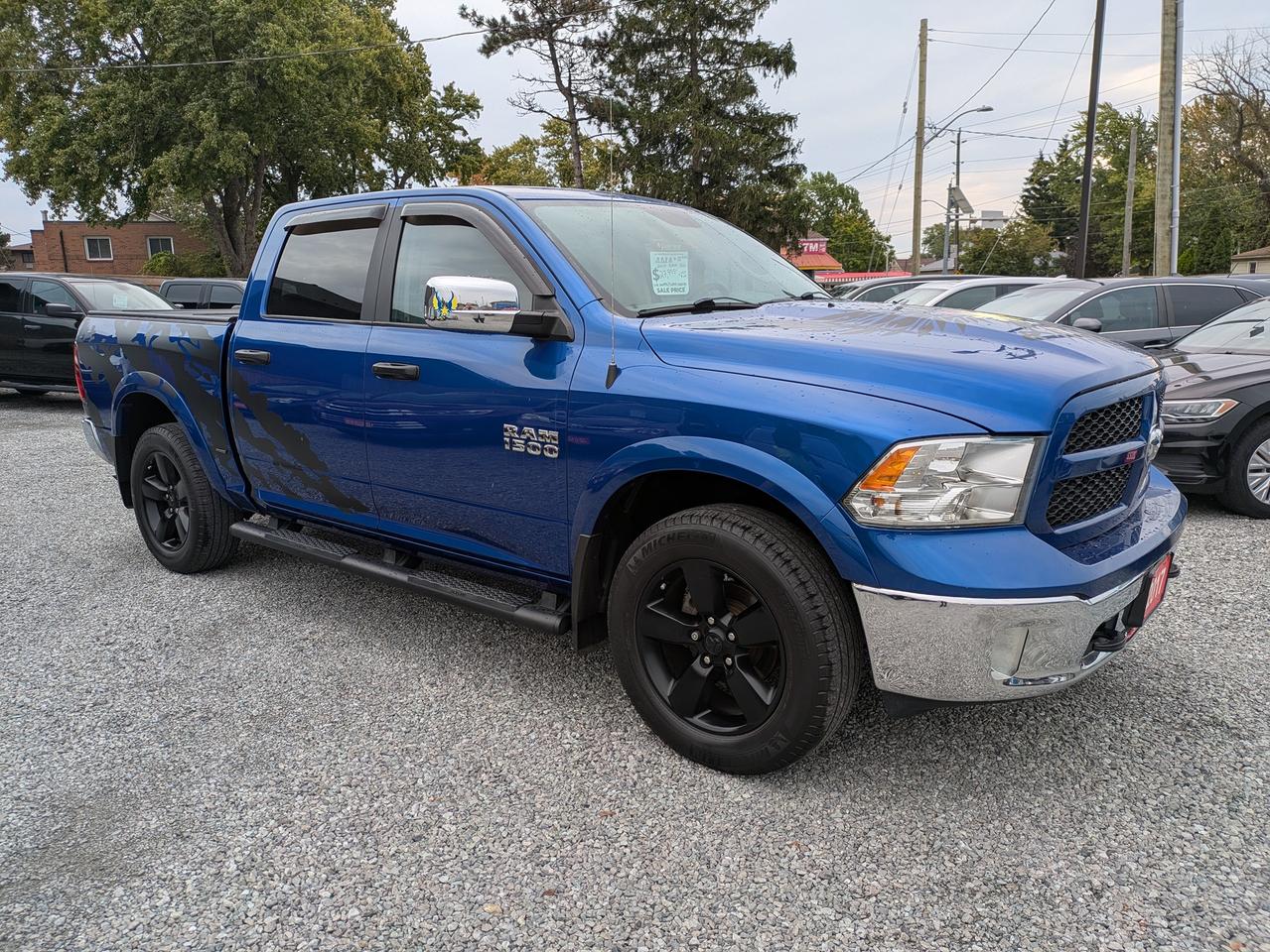 2017 RAM 1500 4WD Crew Cab 140.5" Photo