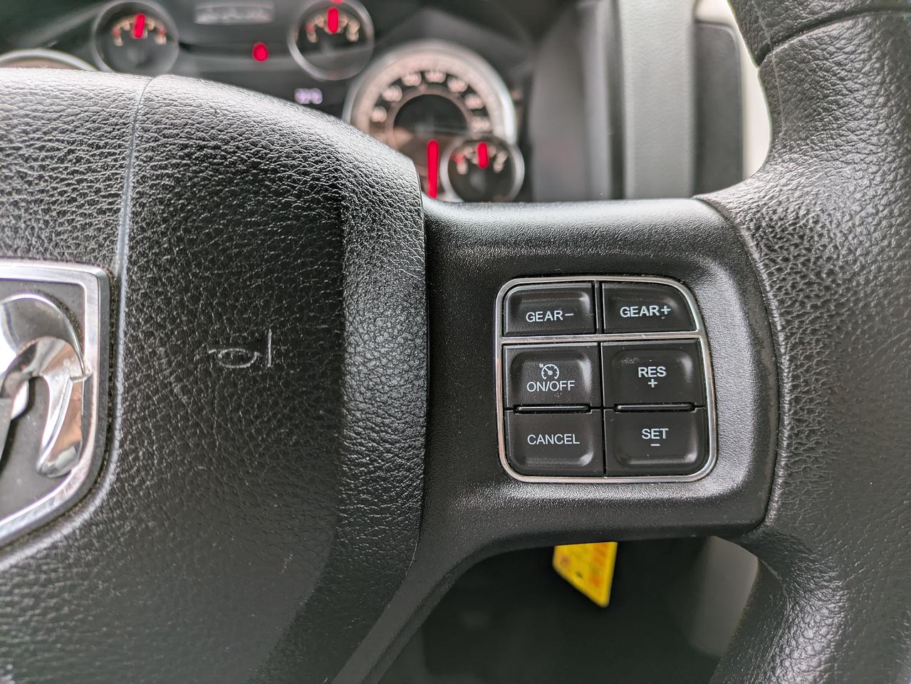 2017 RAM 1500 4WD Crew Cab 140.5" Photo