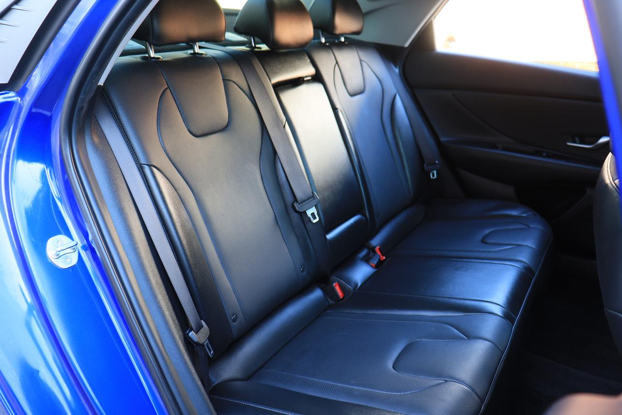 2022 Hyundai Elantra Hybrid Ultimate | Leather | Sunroof | CarPlay | BSM | ACC Photo66