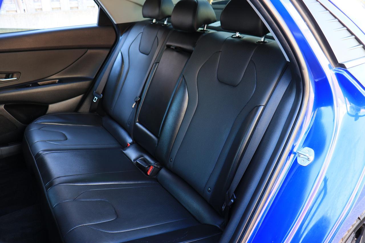 2022 Hyundai Elantra Hybrid Ultimate | Leather | Sunroof | CarPlay | BSM | ACC Photo64