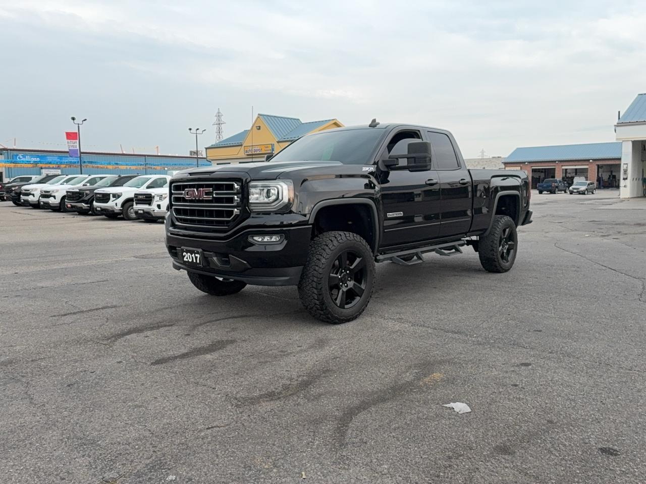 2017 GMC Sierra 1500 Elevation SLE 4WD Z71 DoubleCab 5.3L 8cyl  6'7"Box - Photo #1