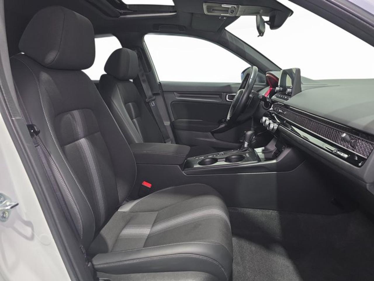 2022 Honda Civic Sport Photo