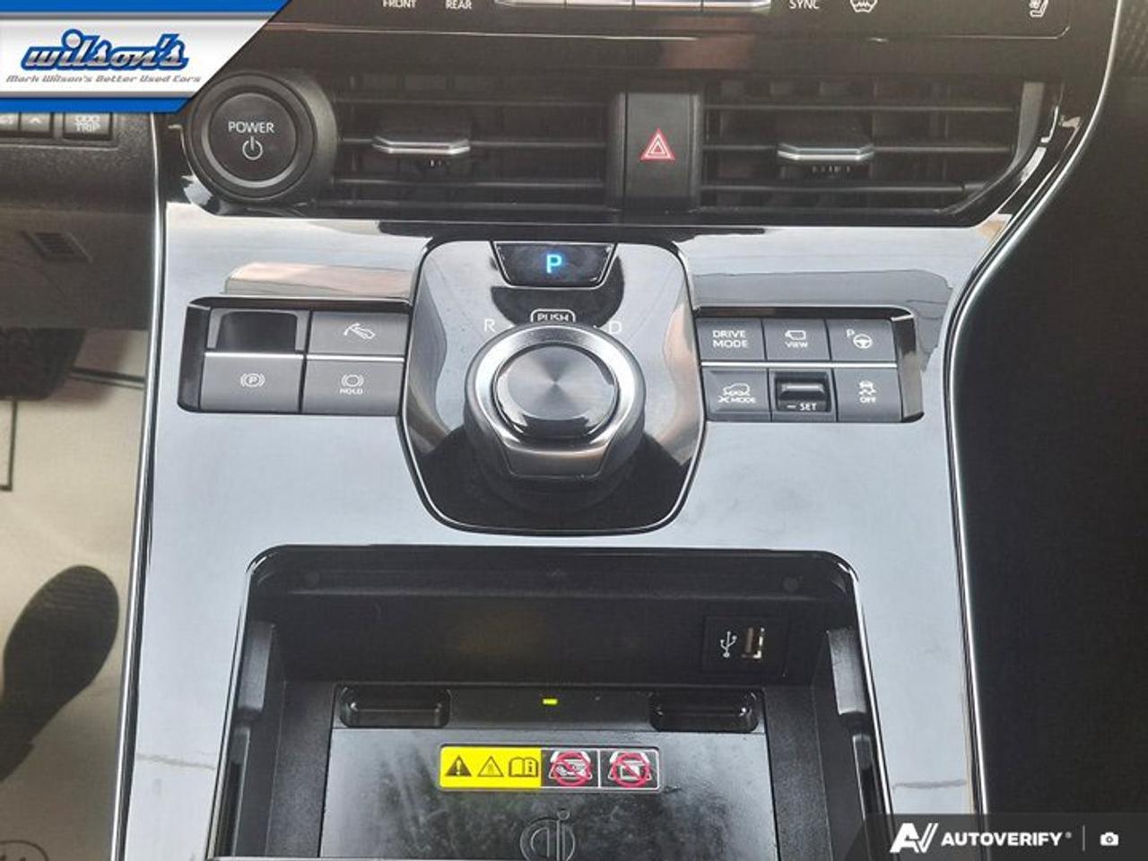 2023 Subaru Solterra Leather | Sunroof | w/Technology Package | 360 Camera | Adaptive Cruise | and More ! Photo