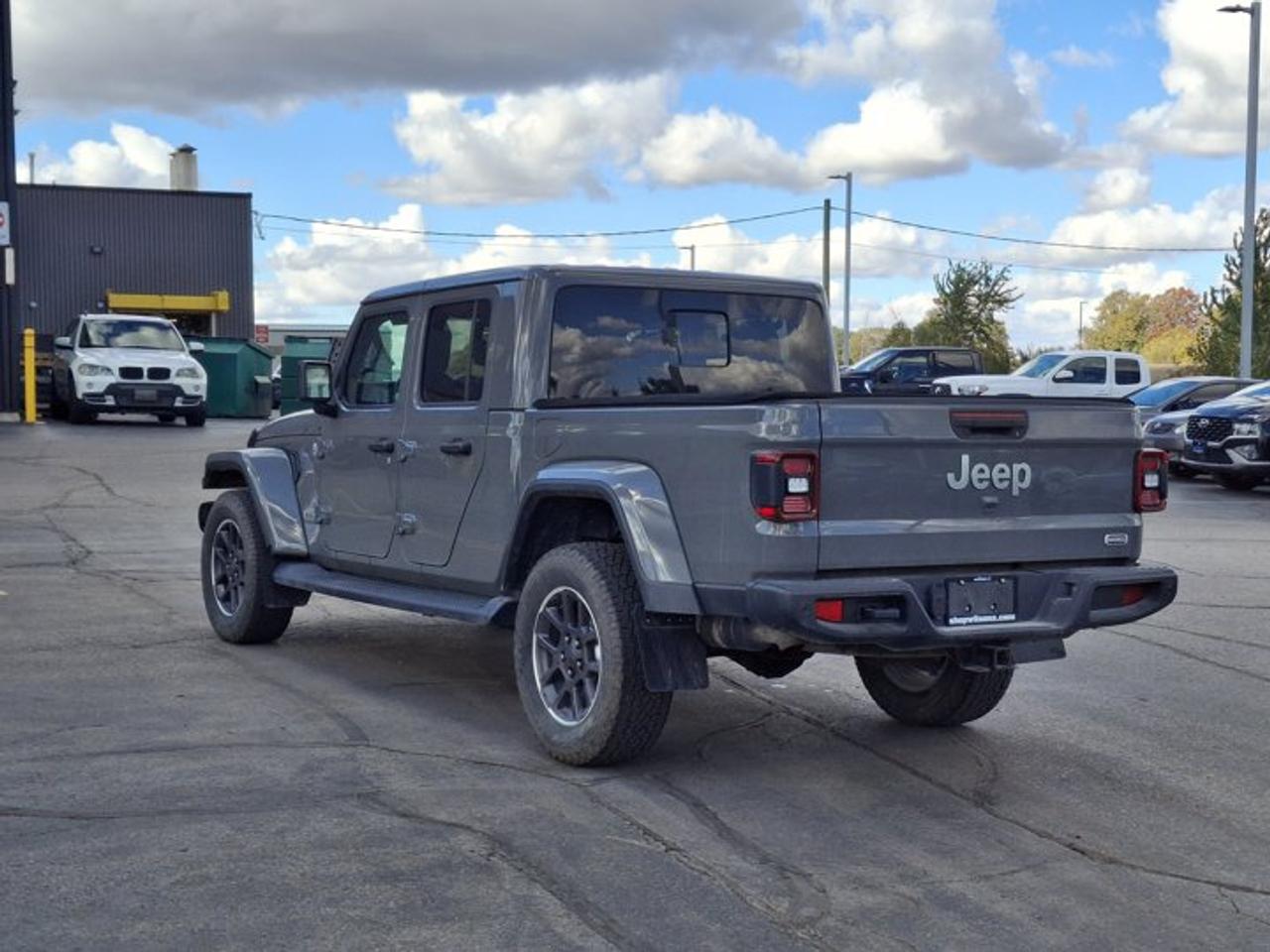 2021 Jeep Gladiator Overland 4x4 | 6 Speed Manual | Leather | Heated Seats + Steering | CarPlay + Android | and More ! Photo