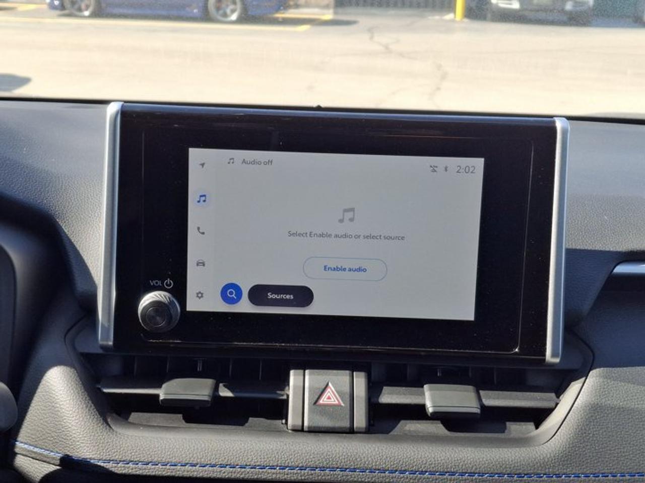 2024 Toyota RAV4 Hybrid SE AWD | Sunroof | Heated Wheel + Seats | Power Seat | Radar Cruise | CarPlay and More ! Photo