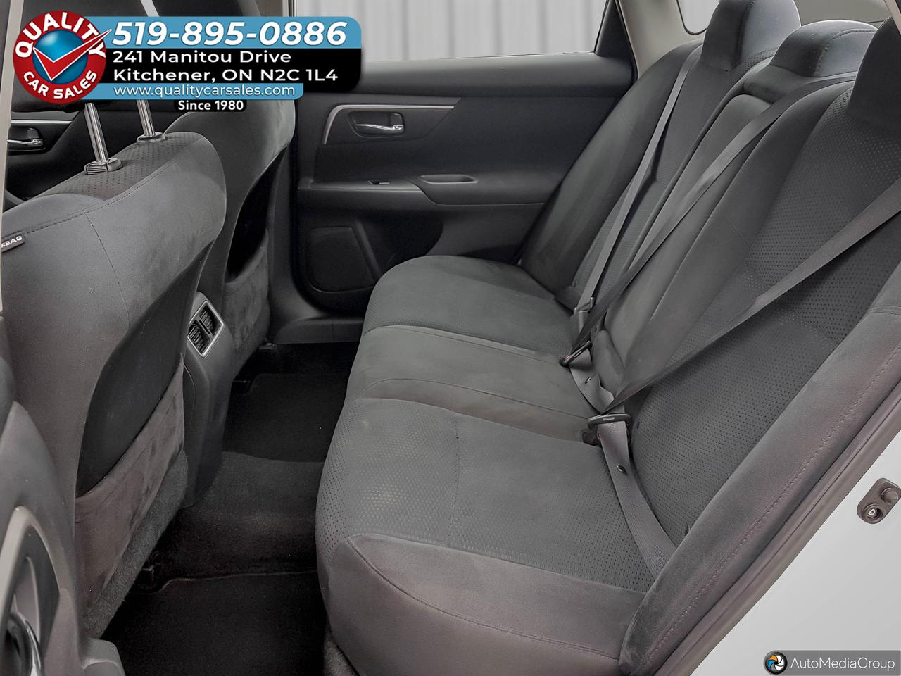 2015 Nissan Altima 2.5 SV *SUNROOF* Photo
