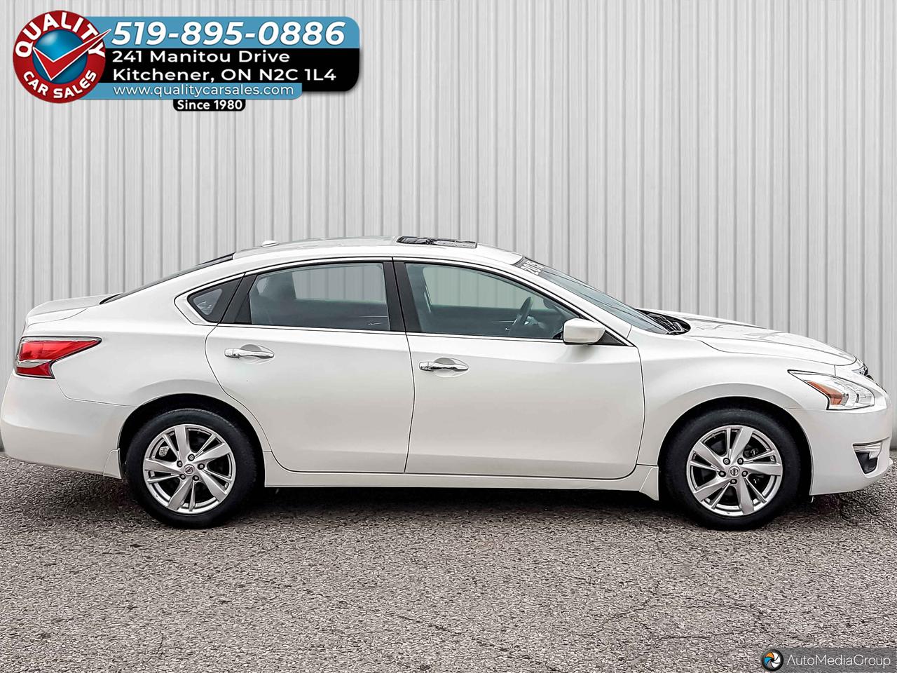 2015 Nissan Altima 2.5 SV *SUNROOF* Photo