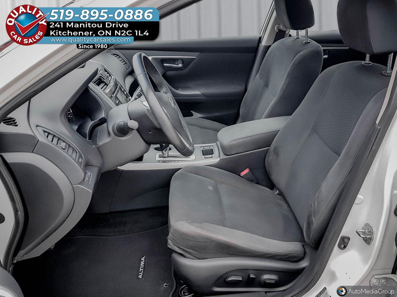 2015 Nissan Altima 2.5 SV *SUNROOF* Photo