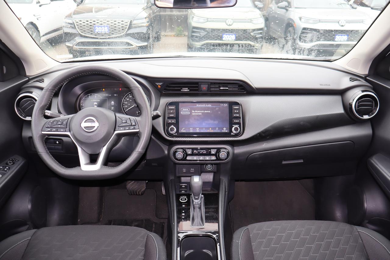 2025 Nissan Kicks  Photo