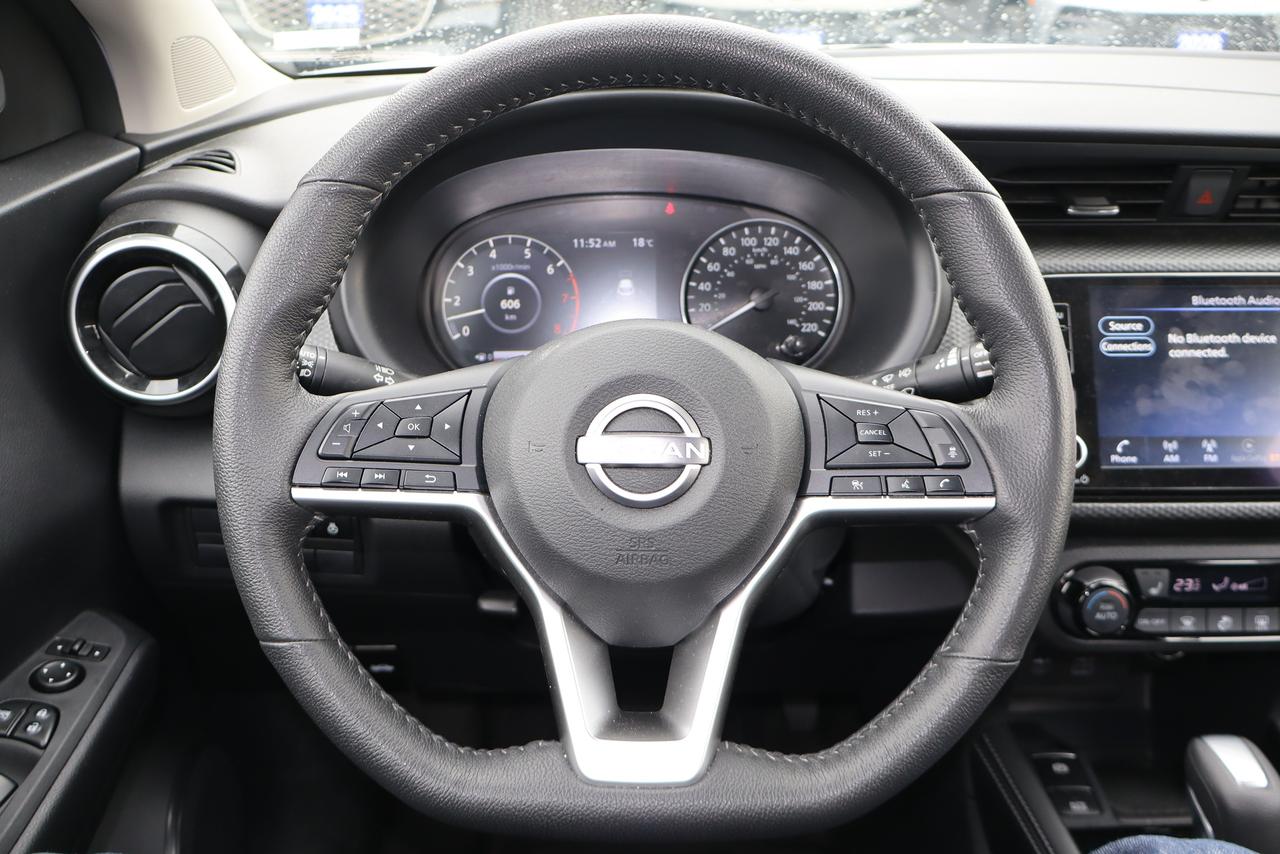2025 Nissan Kicks  Photo