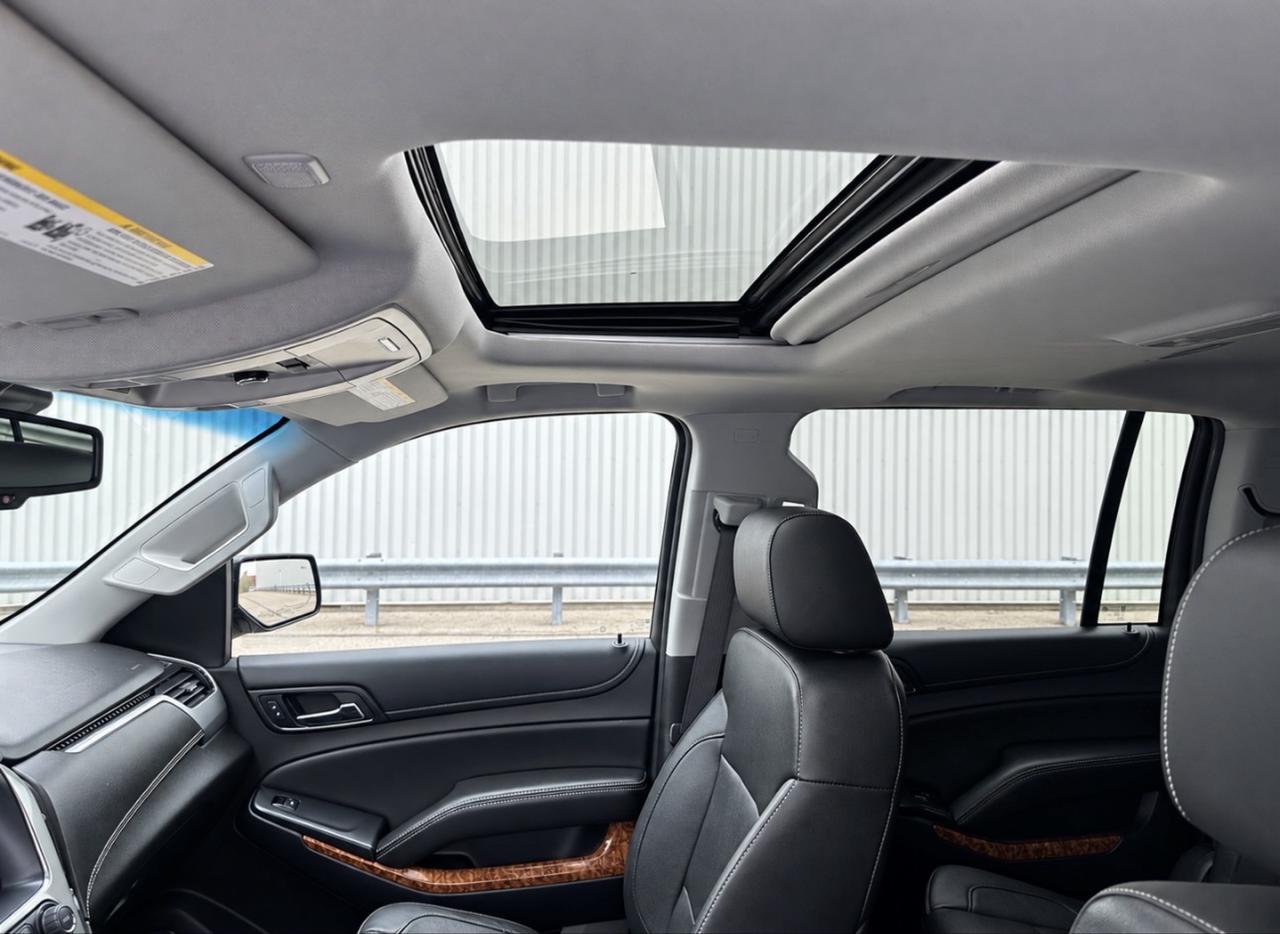 2016 Chevrolet Suburban LTZ 4WD Triple Black Photo