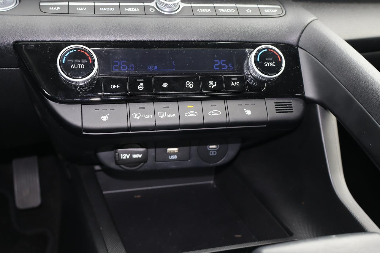 2026 Hyundai Elantra Preferred IVT w/Tech Pkg Photo