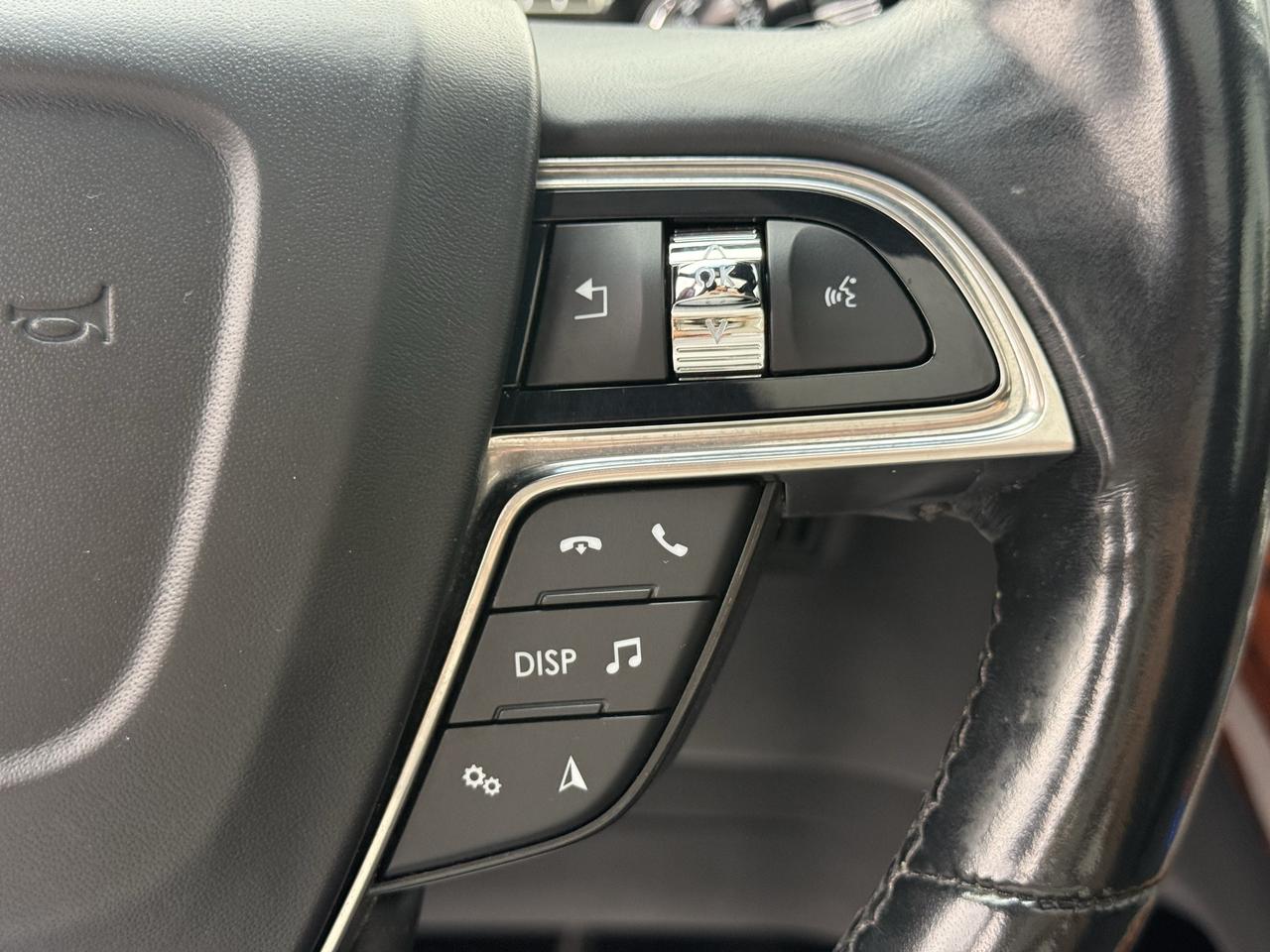 2019 Lincoln Nautilus Reserve AWD Photo