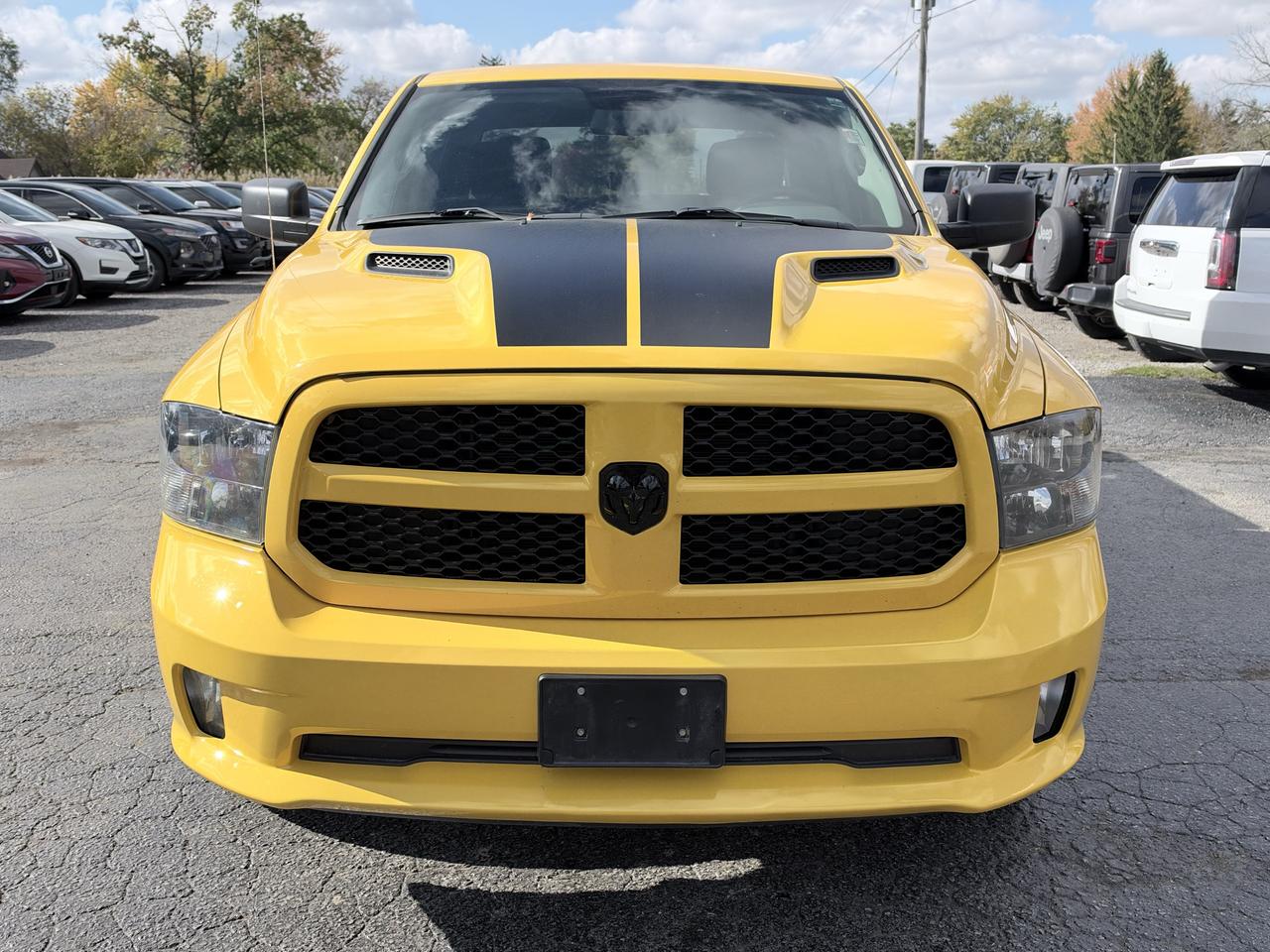 2019 RAM 1500 Classic EXPRESS 4X4 CREW CAB 5'7" BOX Photo