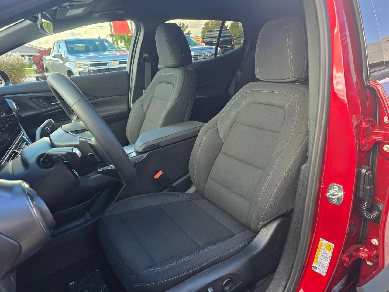 2027 Chevrolet Equinox EV 4dr LT1 w/PCY Photo