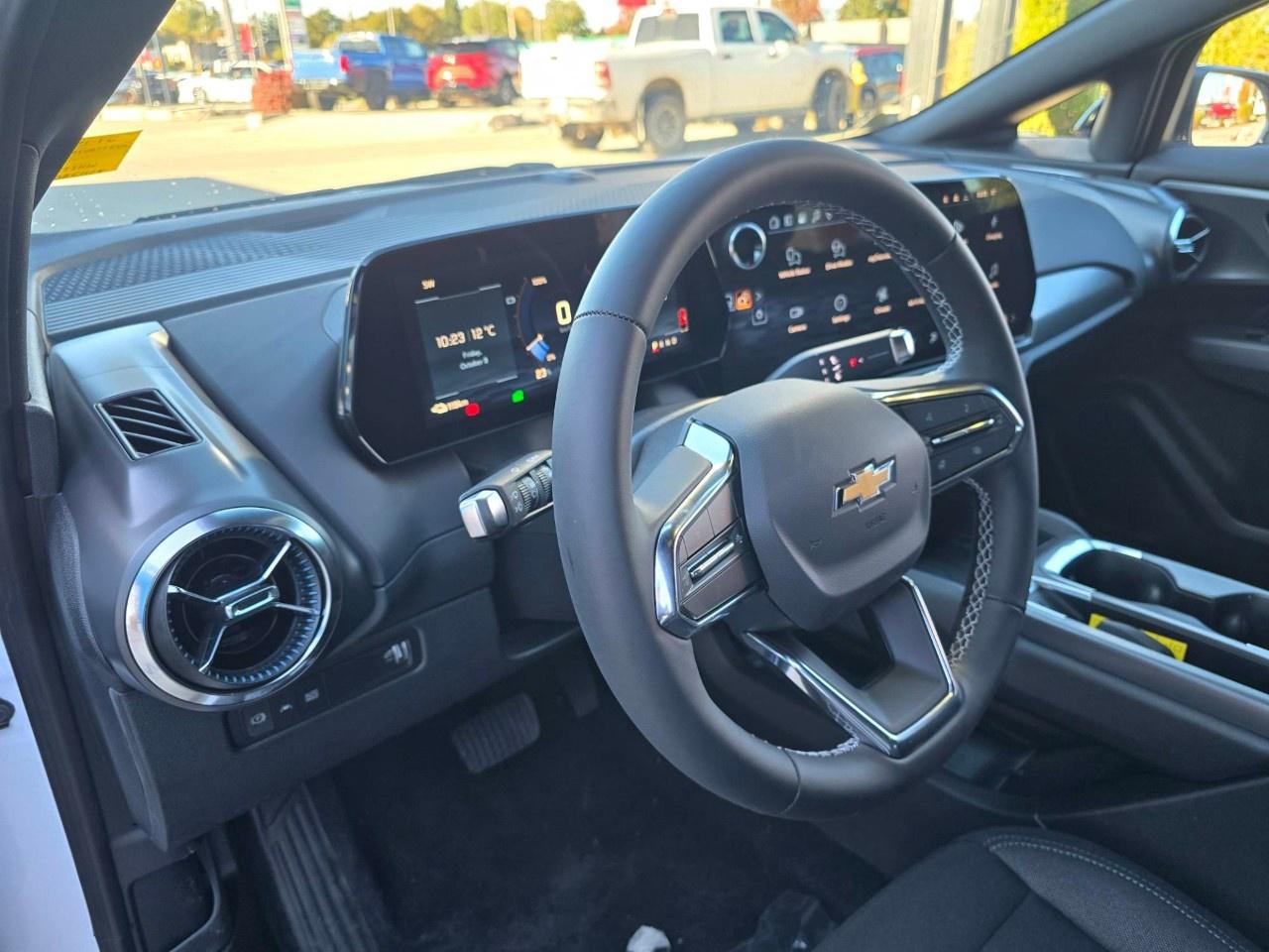 2027 Chevrolet Equinox EV 4dr LT1 w/PCY Photo