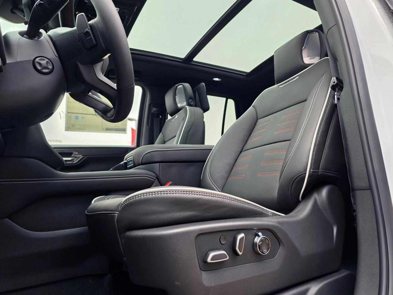 2027 GMC Yukon 4WD 4dr AT4 Ultimate Photo