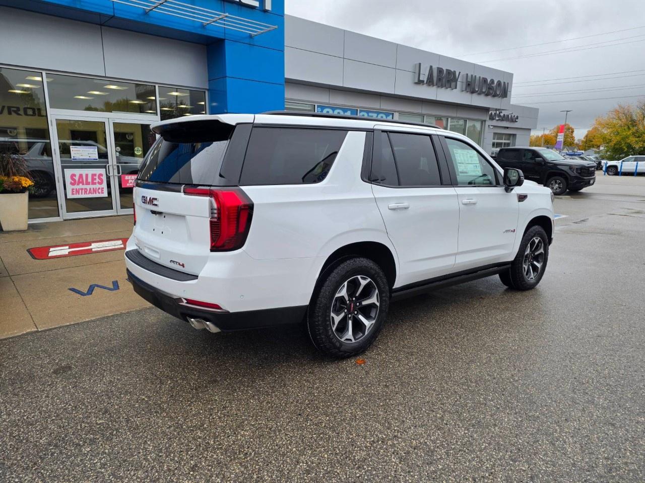 2027 GMC Yukon 4WD 4dr AT4 Ultimate Photo