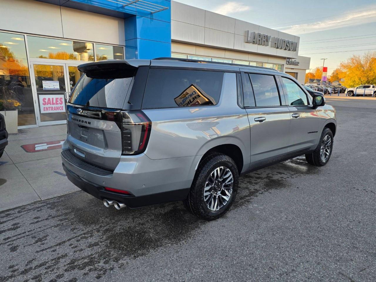 2027 Chevrolet Suburban 4WD 4dr Z71 Photo