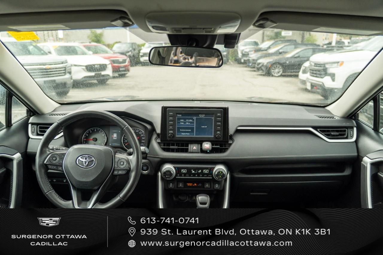 2021 Toyota RAV4 XLE AWD Photo